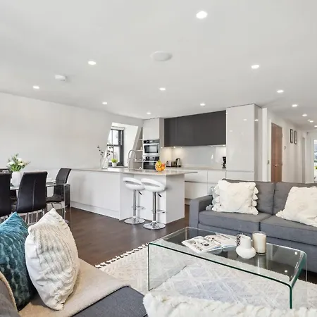 3Br Penthouse With Terrace - Cityapartmentstay London Exterior photo